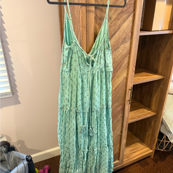 Sleeveless Tiered Maxi Dress in Mint Green - Picture 4 of 5